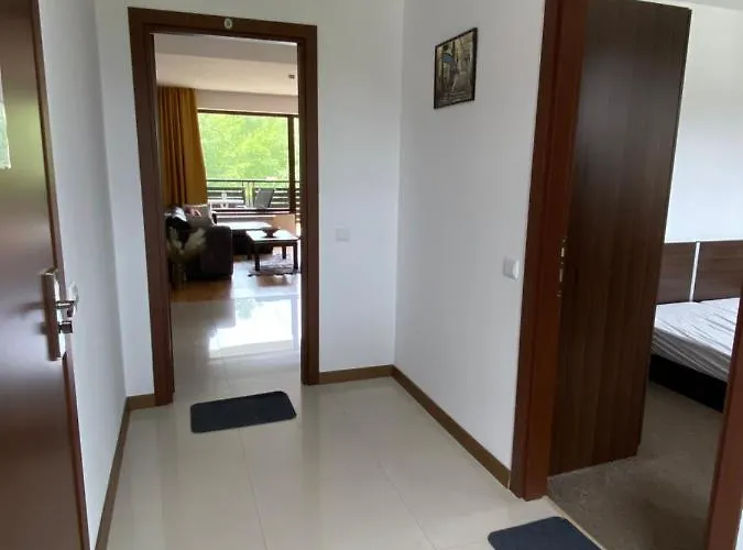 M&r C13 - Terra Complex * Razlog