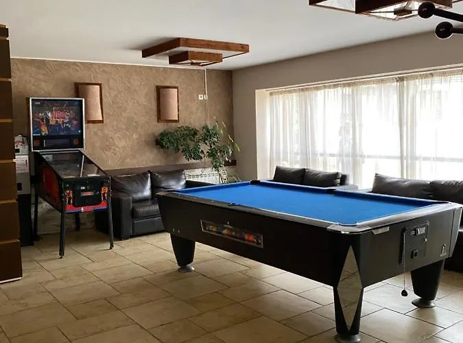 M&r C13 - Terra Complex Apartmán *