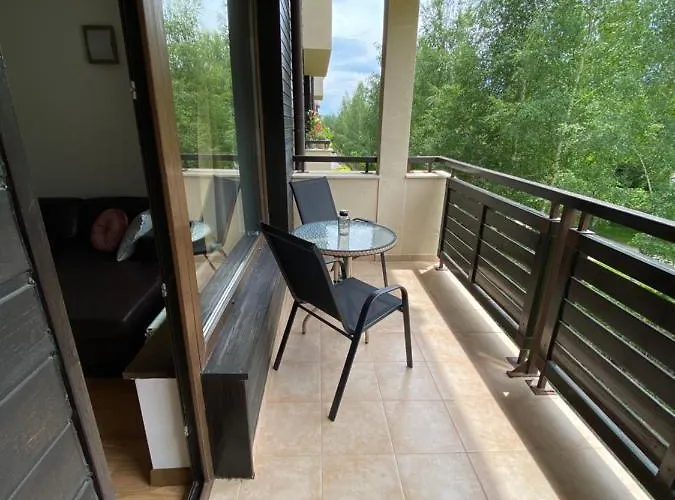 M&r C13 - Terra Complex * Razlog