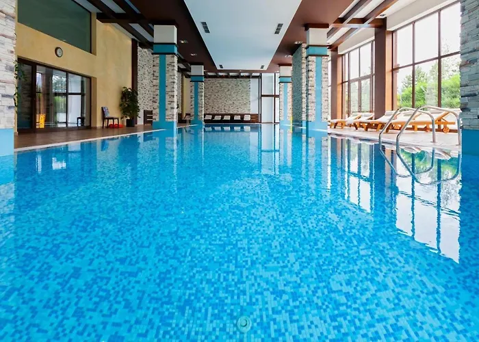 M&r C13 - Terra Complex