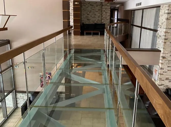 M&r C13 - Terra Complex Apartmán *